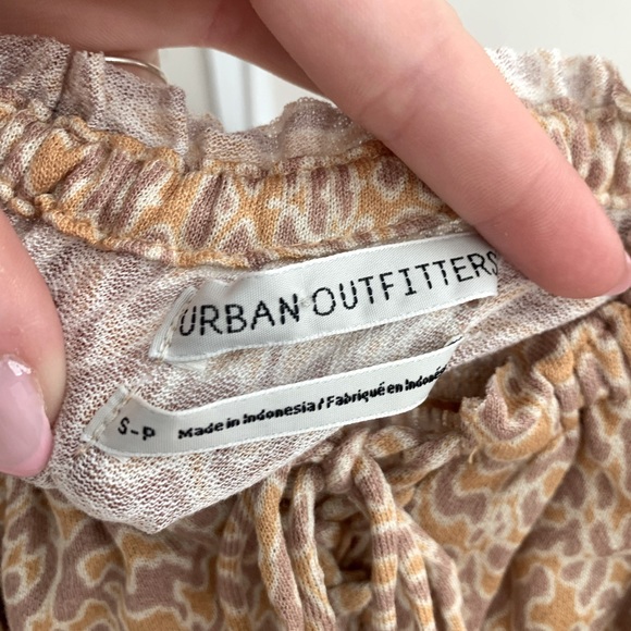 Urban Outfitters Tanktop - Picture 4 of 4